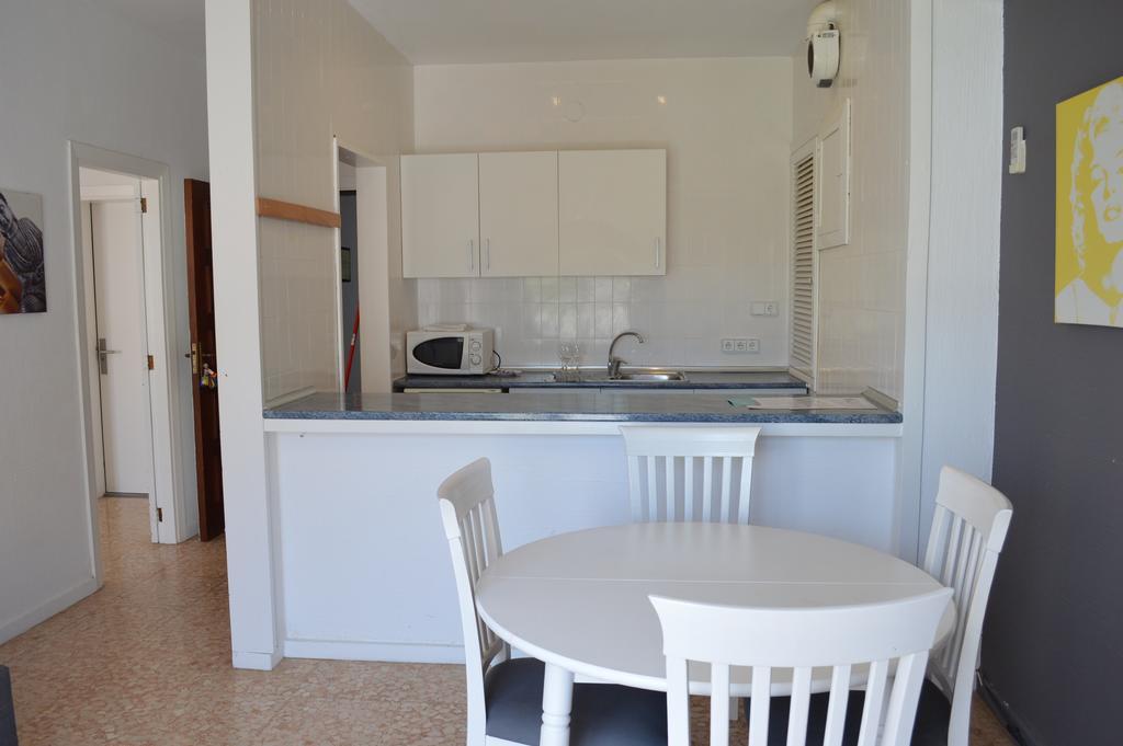Jacaranda Apartments & Studios Es Canar  Luaran gambar