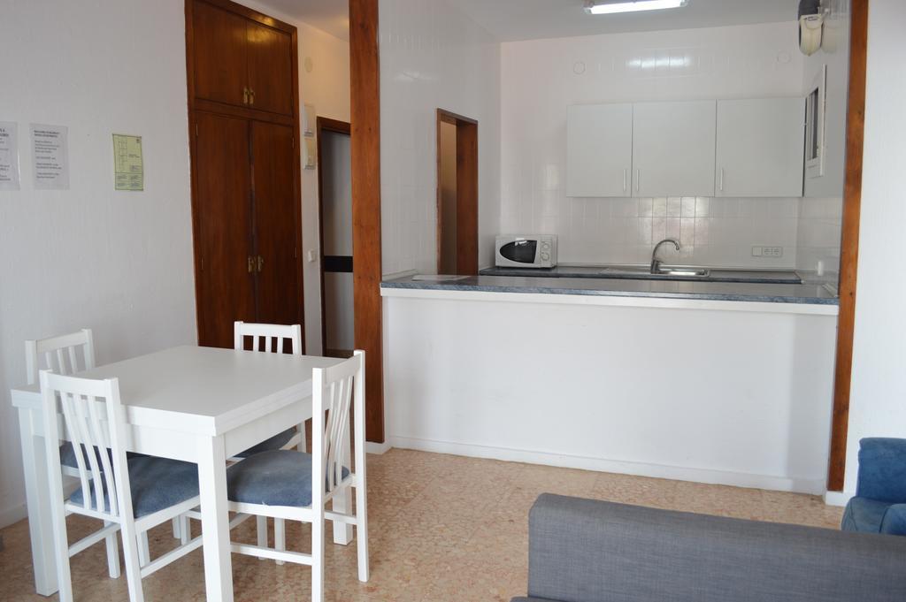Jacaranda Apartments & Studios Es Canar  Luaran gambar