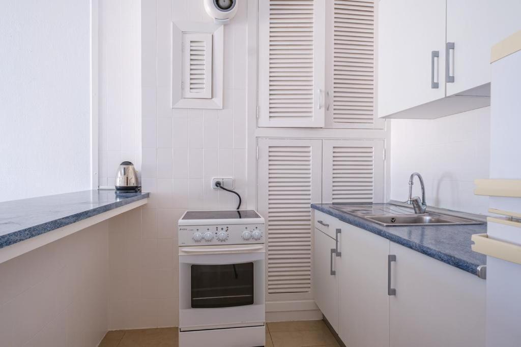 Jacaranda Apartments & Studios Es Canar  Luaran gambar